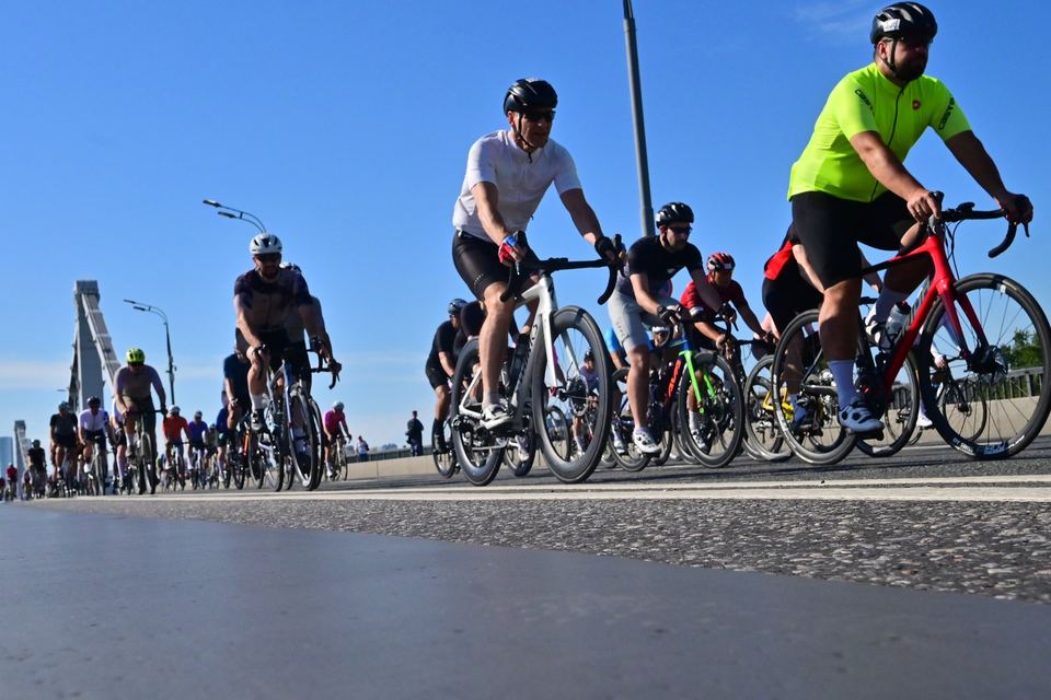Фото 8c084b4a7d4c442eb7f670f5051a3958 с события Cyclingrace Вечернее Садовое