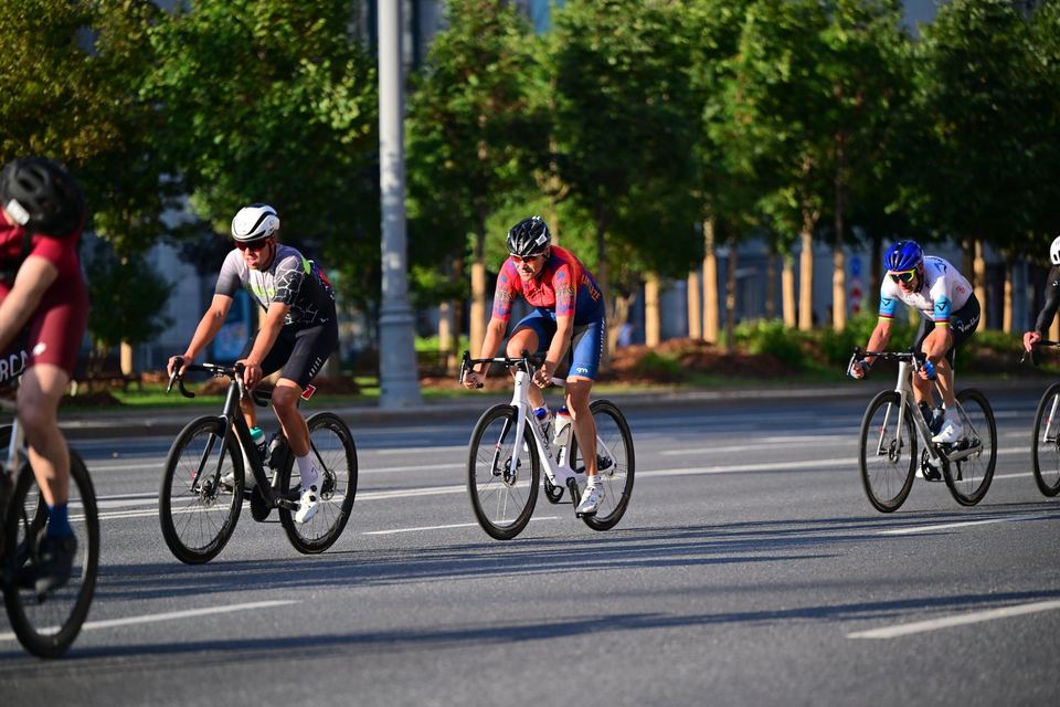 Фото ea53fdbb332b4d3f97f2d4acf5acf6f3 с события Cyclingrace Вечернее Садовое