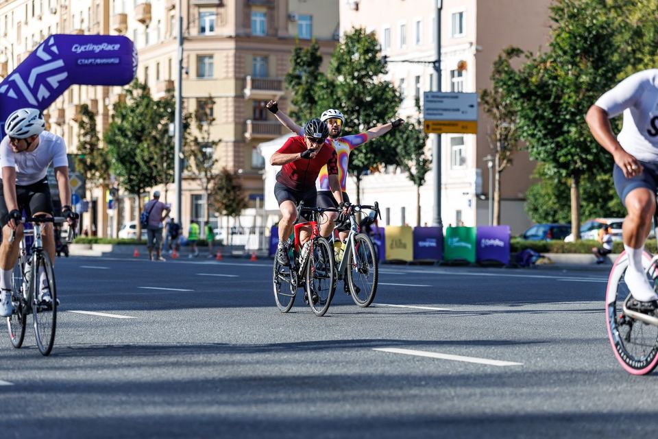 Фото 14cfc251580a47dfbb96ac7a63860f3e с события Cyclingrace Вечернее Садовое