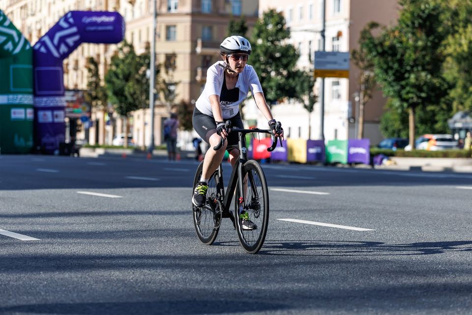 Фото 12ee3be04f73495eb9022fb31dc454ab с события Cyclingrace Вечернее Садовое