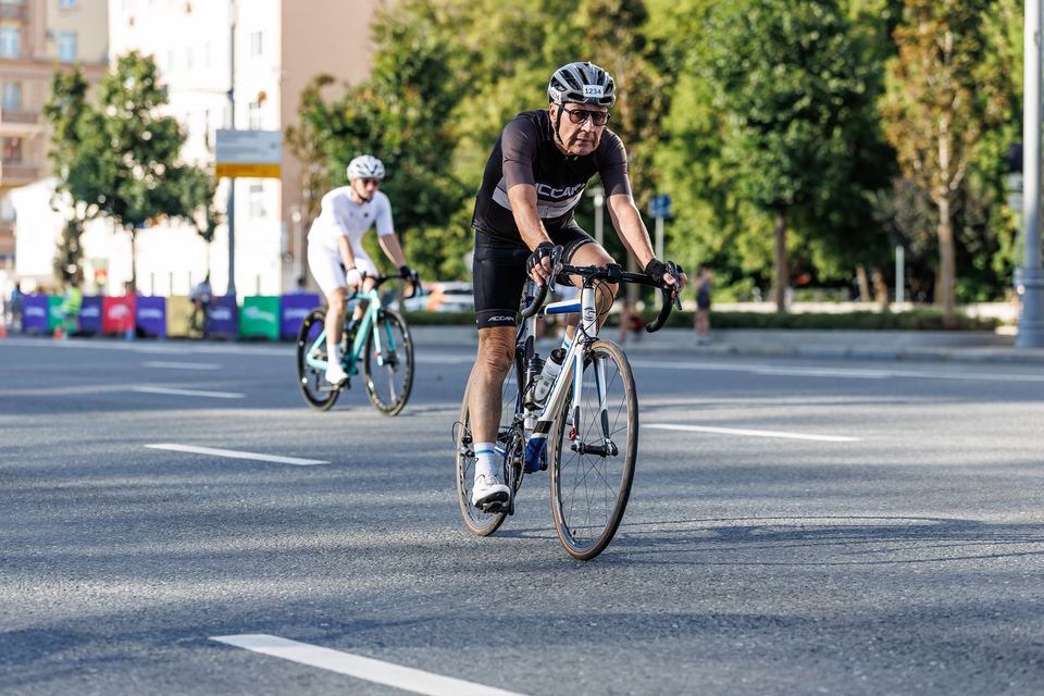 Фото 9a34e7656ca94ed09766e7edff0e1329 с события Cyclingrace Вечернее Садовое