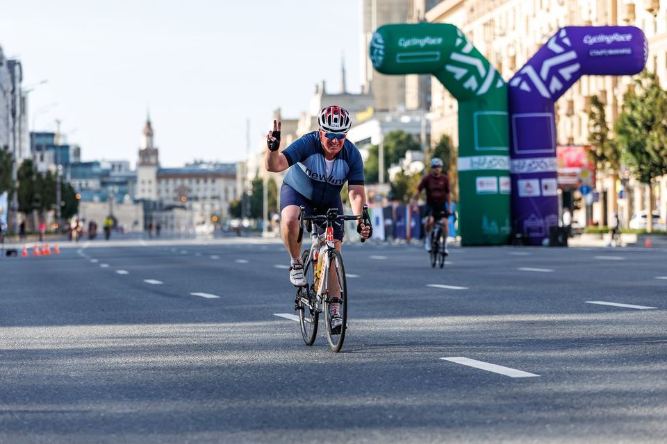 Фото 06688ee56082411d9577ec7b92c7f139 с события Cyclingrace Вечернее Садовое