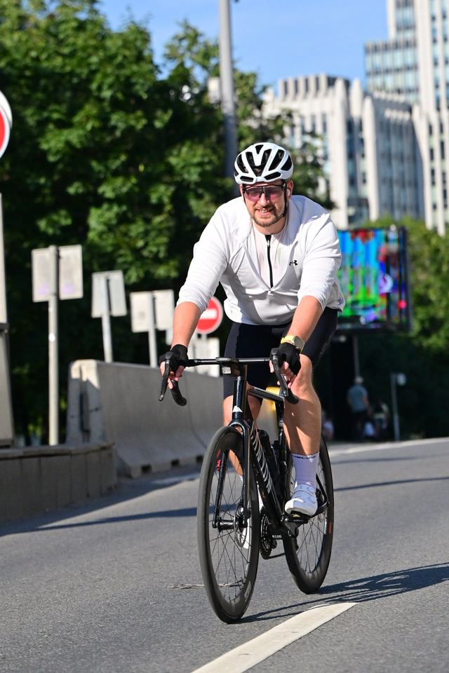 Фото f4e079125aef4e85bde4f18065f9a093 с события Cyclingrace Вечернее Садовое