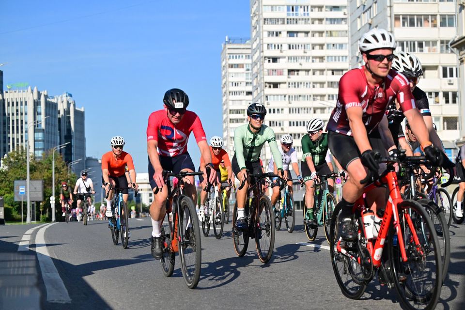 Фото 9b3887b08ba94c298092fe3938e88c39 с события Cyclingrace Вечернее Садовое