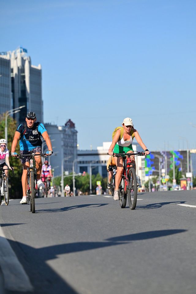 Фото 31a5cb3ce792424ba357e5f7f387cd45 с события Cyclingrace Вечернее Садовое