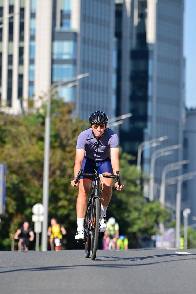 Фото 7968d9efbf0c4fdbad4930cef77f4a64 с события Cyclingrace Вечернее Садовое