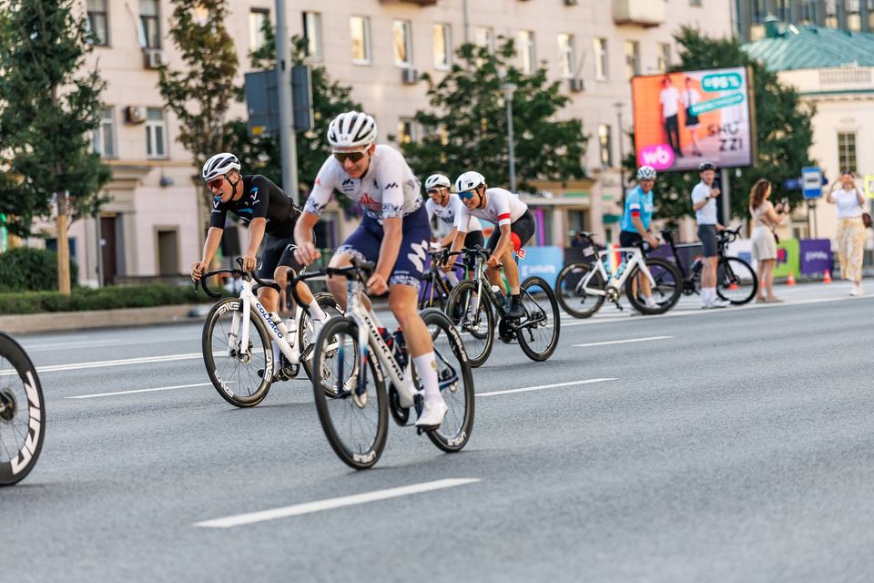 Фото c3de9e17f55144b8b5dbb3c7b11a8501 с события Cyclingrace Вечернее Садовое