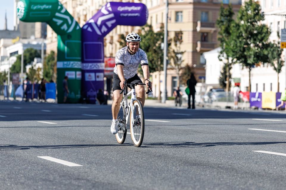 Фото 7f3c852111624d9bb0057e487686c2fb с события Cyclingrace Вечернее Садовое