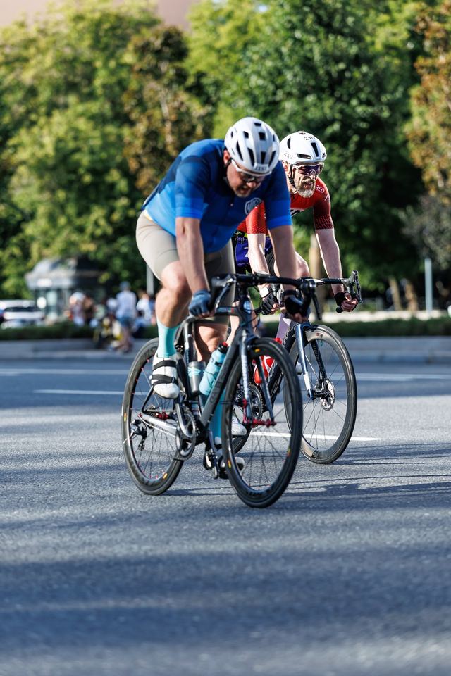 Фото 7e39b3fb451949319dfb9edc1ca23262 с события Cyclingrace Вечернее Садовое