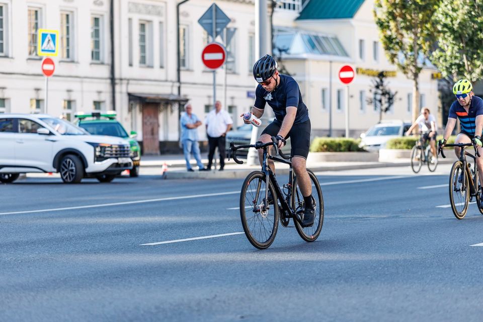 Фото 2412f98f04734068ac267cee851ca6ba с события Cyclingrace Вечернее Садовое