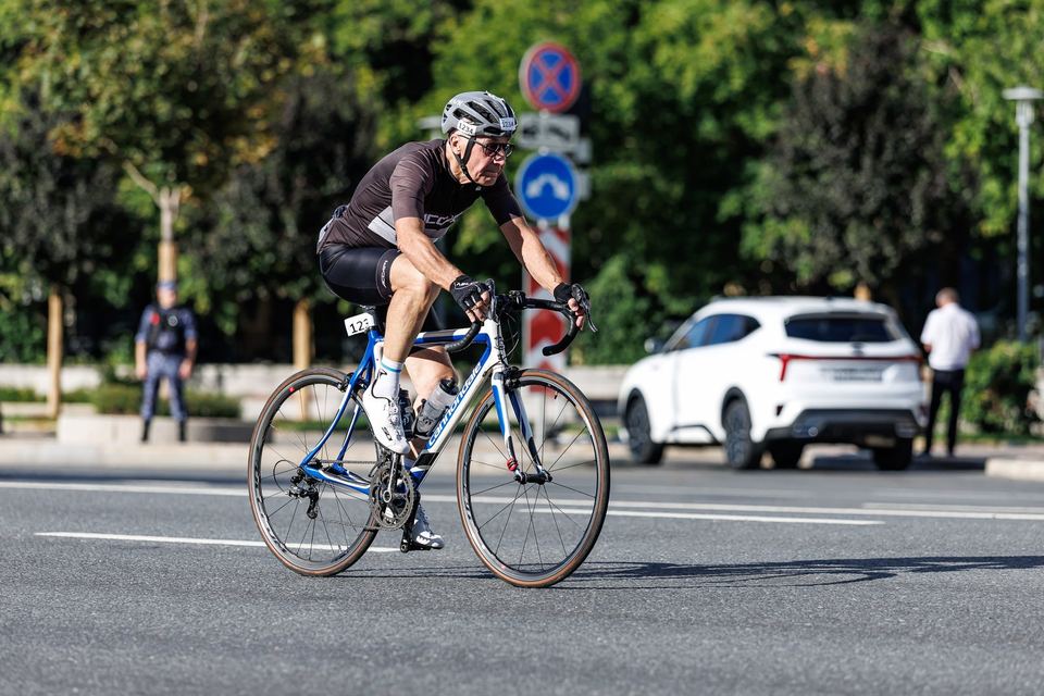 Фото 369c94923cf04002953b40fe121c1312 с события Cyclingrace Вечернее Садовое