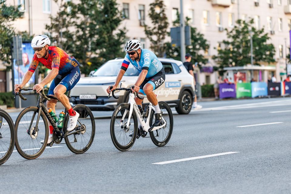 Фото 318ae8330b354ce282400b876fe9ac76 с события Cyclingrace Вечернее Садовое