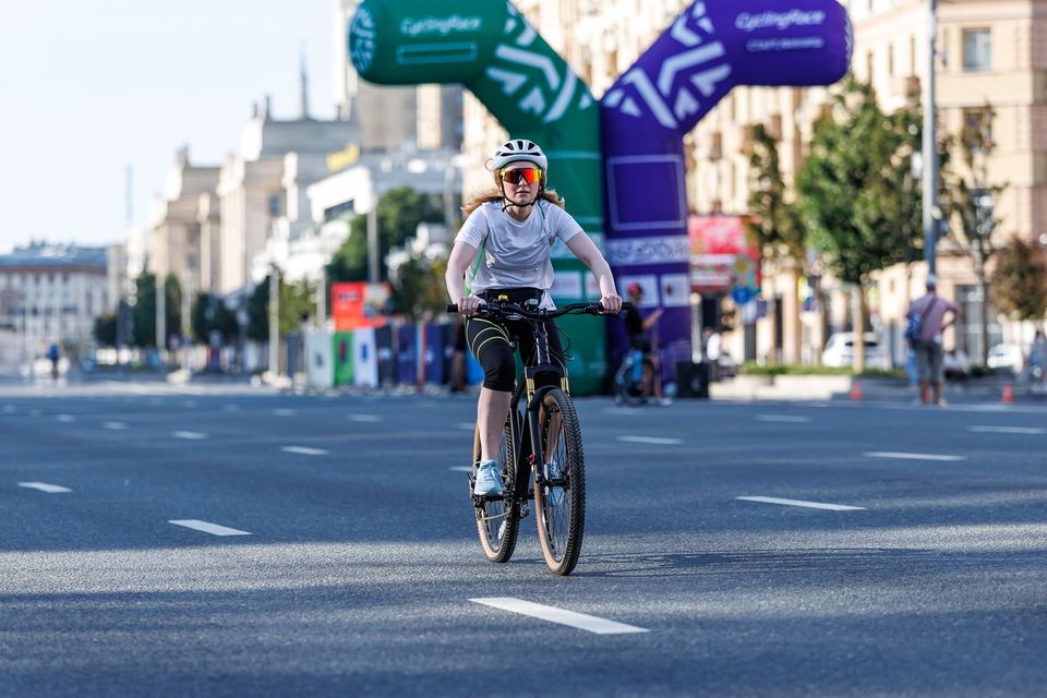 Фото 36e074bf6dbc493c9458d580b4381a41 с события Cyclingrace Вечернее Садовое