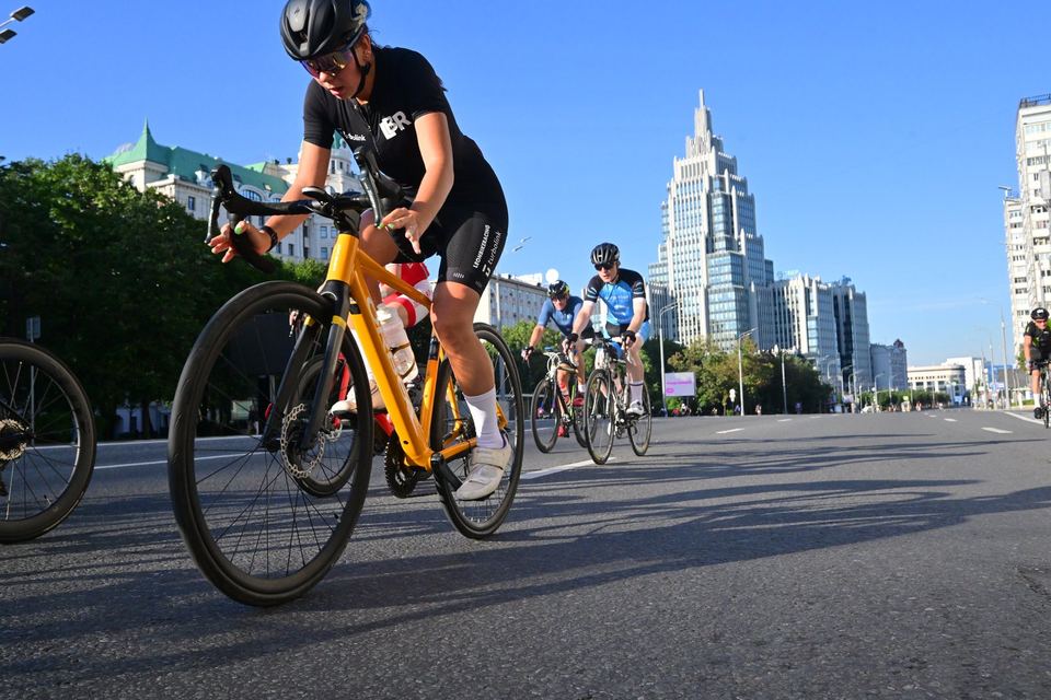 Фото 5b3a7c4a14d541809f2df8fe6817da82 с события Cyclingrace Вечернее Садовое