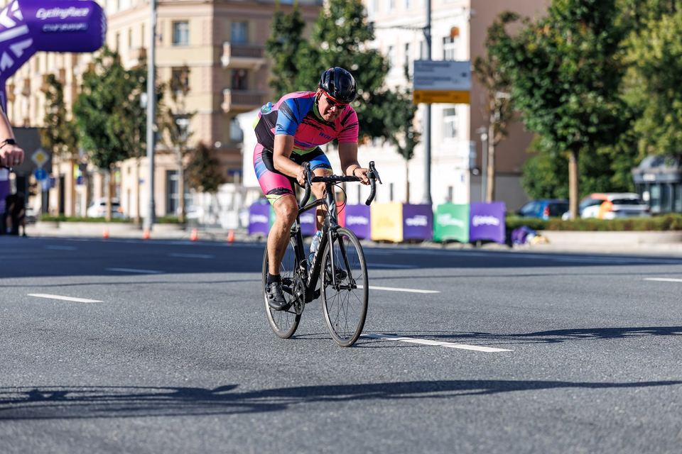 Фото a3021513632f48d292062d7611b4823c с события Cyclingrace Вечернее Садовое