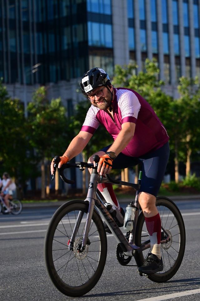 Фото d675f99ddc3f4d83ad29dadf04fc41e7 с события Cyclingrace Вечернее Садовое