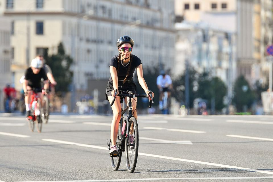 Фото e0ce5a17eede48d594af64ecf60abbf3 с события Cyclingrace Вечернее Садовое