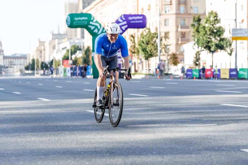 Фото e3faa559d8cf411482c6541ecef1c447 с события Cyclingrace Вечернее Садовое