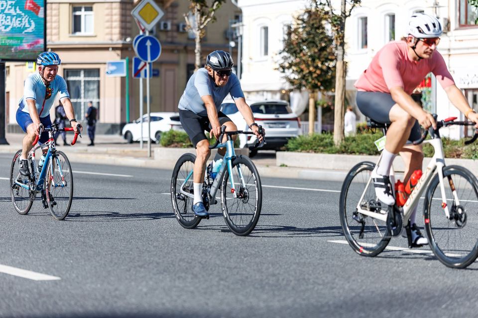 Фото 84712ffe5a37467fbb75bc6fdb5fd68e с события Cyclingrace Вечернее Садовое