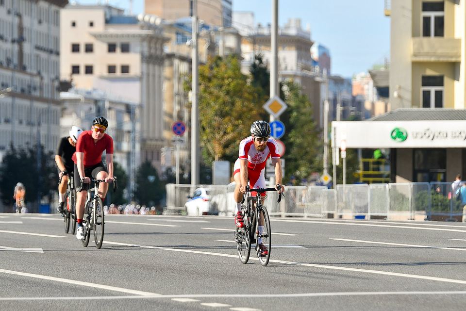 Фото 2eaa1553ec7f4b7280a214d81d398c6d с события Cyclingrace Вечернее Садовое
