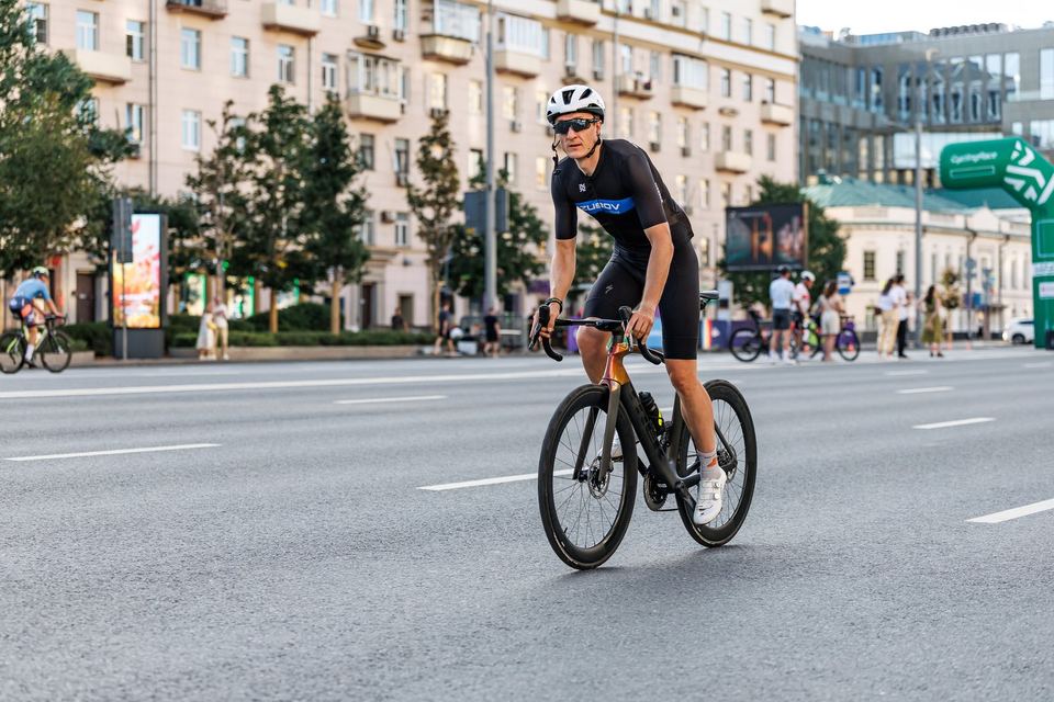 Фото f4b4b6bd961242a893f34cb9a0a8e3f4 с события Cyclingrace Вечернее Садовое