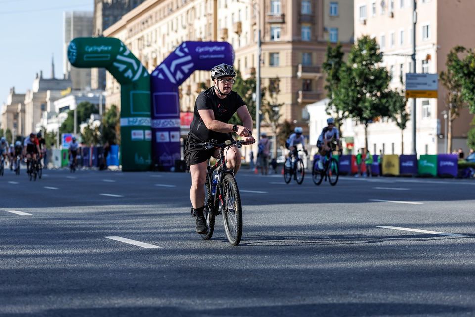 Фото af0528e464cb4cd7ab1d230c57d88f72 с события Cyclingrace Вечернее Садовое