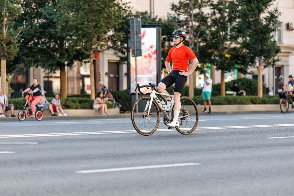 Фото 560daa83654a4313bdd598b86343cc37 с события Cyclingrace Вечернее Садовое