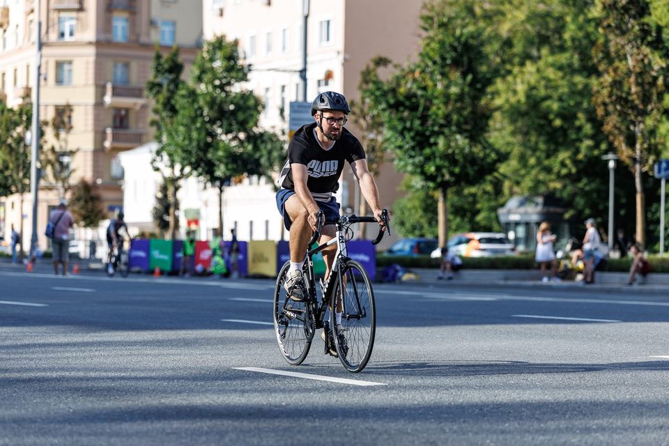Фото 93a2e4053bf545dda27f4d3446d6e571 с события Cyclingrace Вечернее Садовое