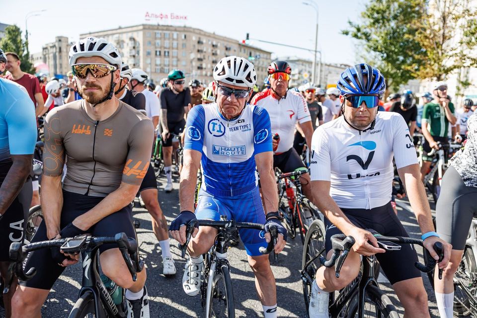 Фото a21d889a072e44fc99564563eae10e9a с события Cyclingrace Вечернее Садовое