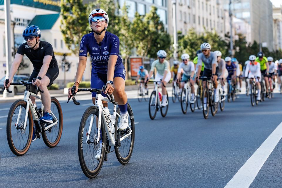 Фото ad2e8c7e27084e30a2d6421fdab5dcf8 с события Cyclingrace Вечернее Садовое