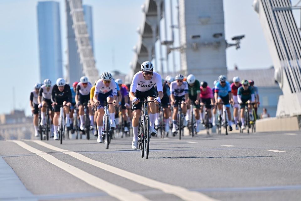Фото 590f8a5ef2da445895acd656f58a3bcc с события Cyclingrace Вечернее Садовое