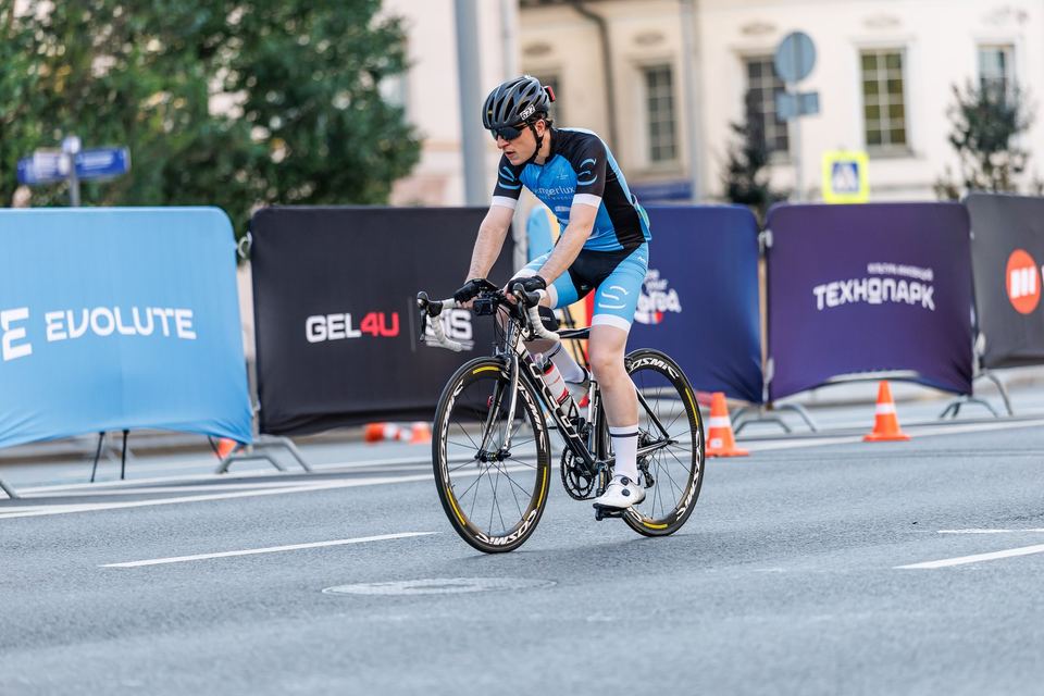 Фото 681723c23b584854a74e9c00a4fa3a88 с события Cyclingrace Вечернее Садовое