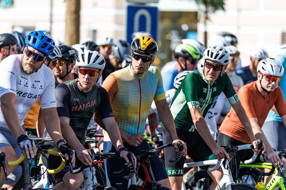 Фото bb306928733b4e7db2e024f417846ef0 с события Cyclingrace Вечернее Садовое