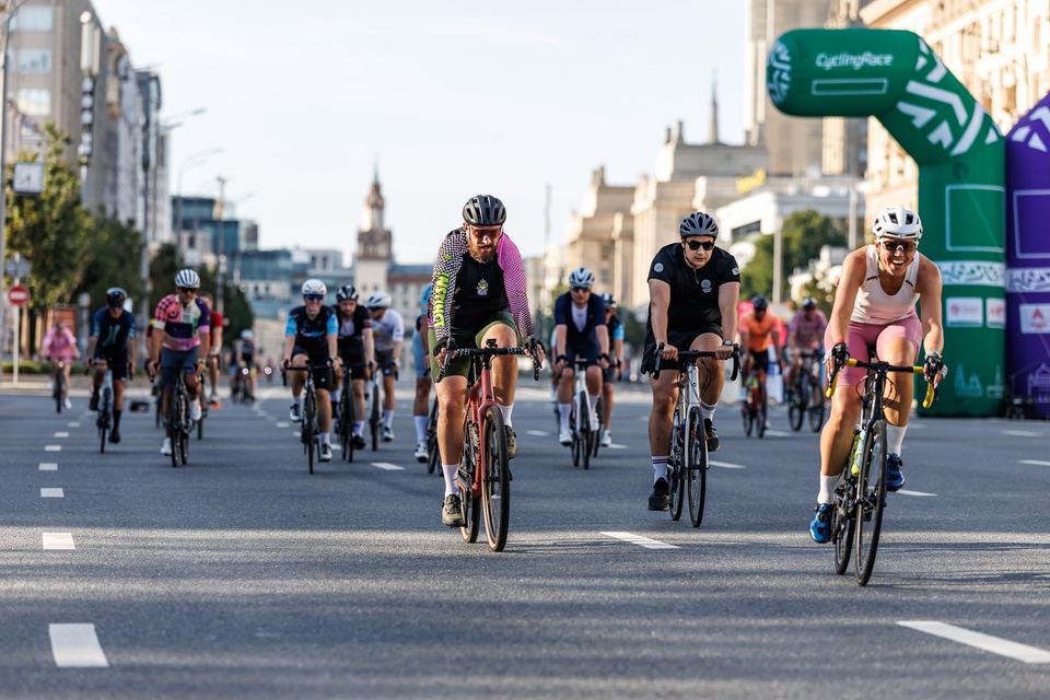 Фото 864d27f9962146be85ca41cfe308d550 с события Cyclingrace Вечернее Садовое
