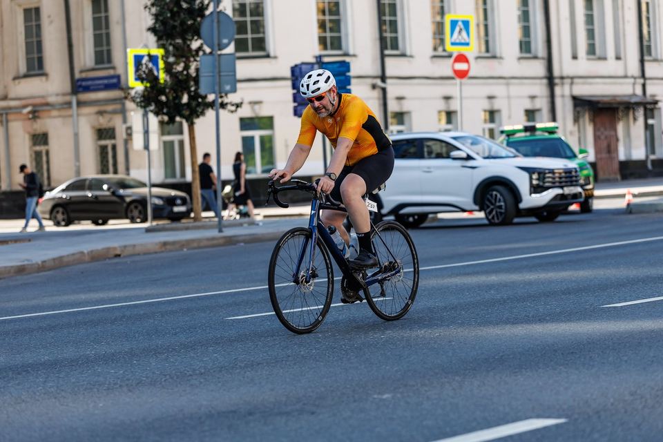 Фото 2b7c88f5b40d46eebc10c8c32a6e95cf с события Cyclingrace Вечернее Садовое