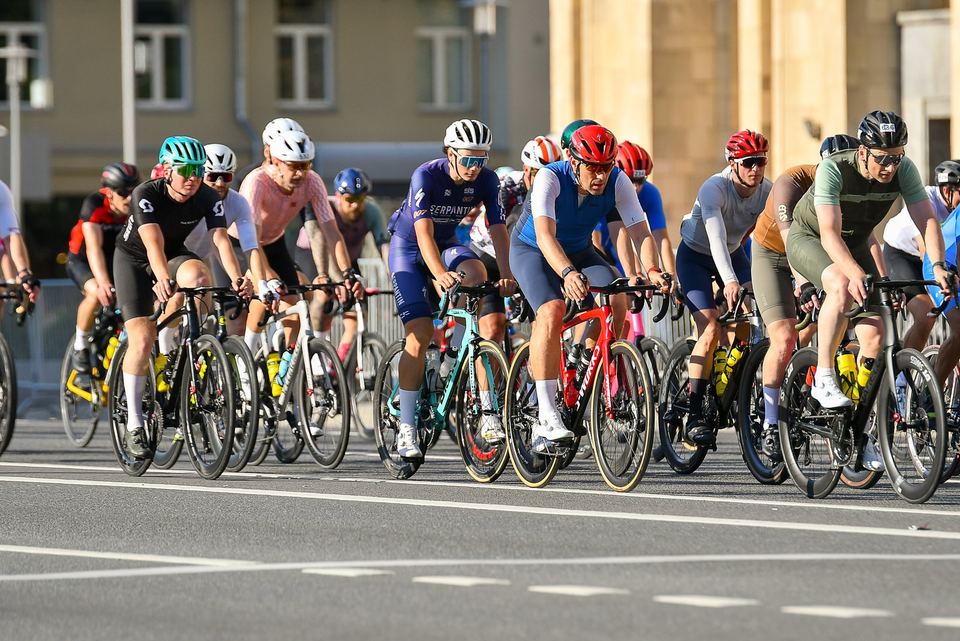 Фото 028b6db2b69b41ba9c294cf4632915ad с события Cyclingrace Вечернее Садовое