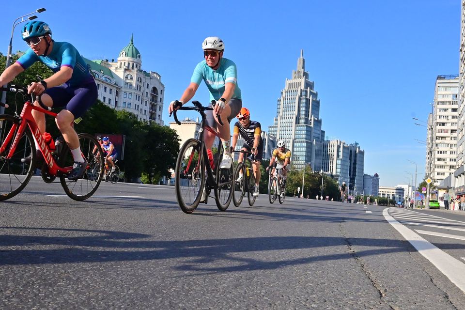 Фото 33c48500a13640eb89433b7cdde04255 с события Cyclingrace Вечернее Садовое