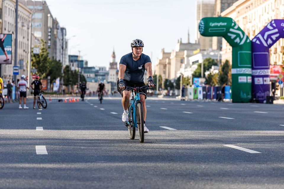 Фото 9a8d9e0f5ee6446dbc48dd2b12f87a3a с события Cyclingrace Вечернее Садовое