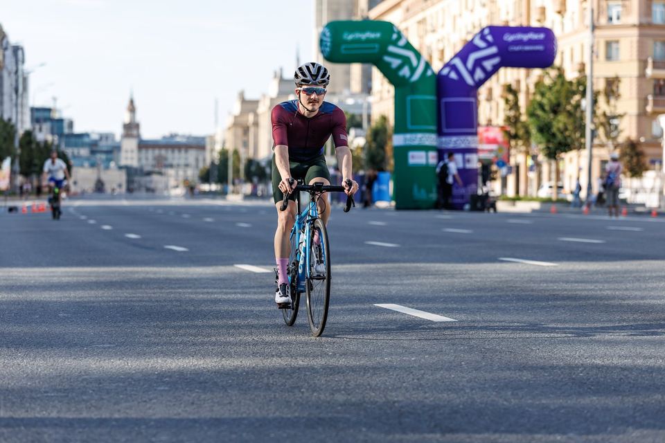 Фото 496a4cee5aa84052a4e039db1af59b6b с события Cyclingrace Вечернее Садовое