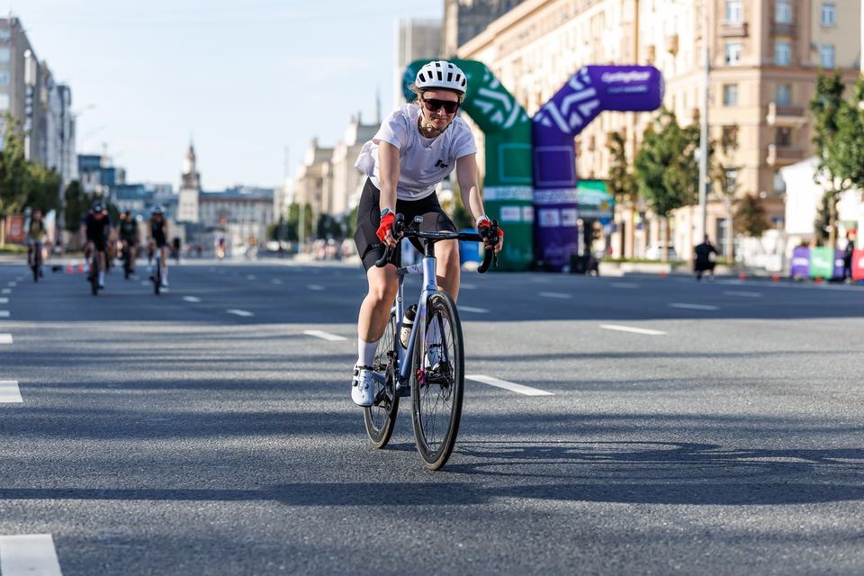 Фото eeb2a0b871a04ccea92ae898825b56b3 с события Cyclingrace Вечернее Садовое