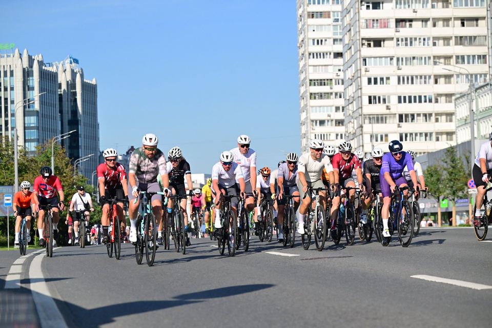Фото a0d6bbbad2a047b394743417411e52a3 с события Cyclingrace Вечернее Садовое