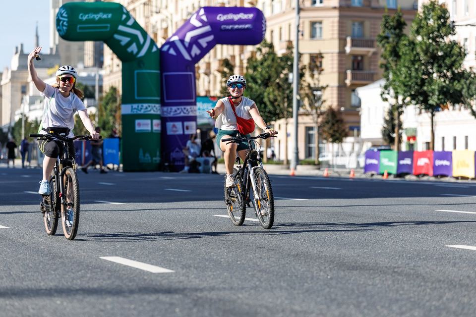 Фото 7f700d465a434faf9c39b58bbe8b3400 с события Cyclingrace Вечернее Садовое