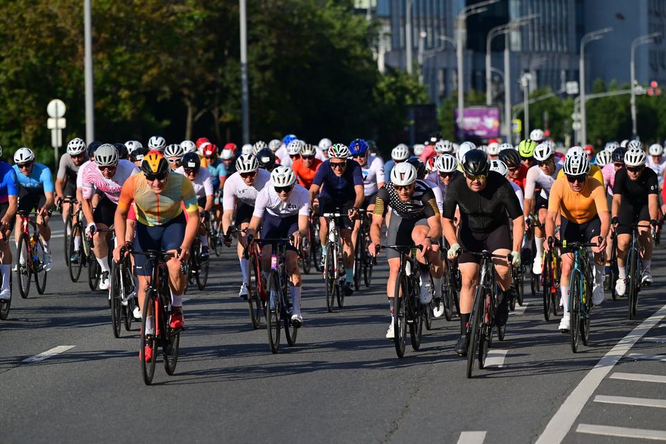 Фото 0cc0062076b14662bc78bf1e2b4ed84a с события Cyclingrace Вечернее Садовое