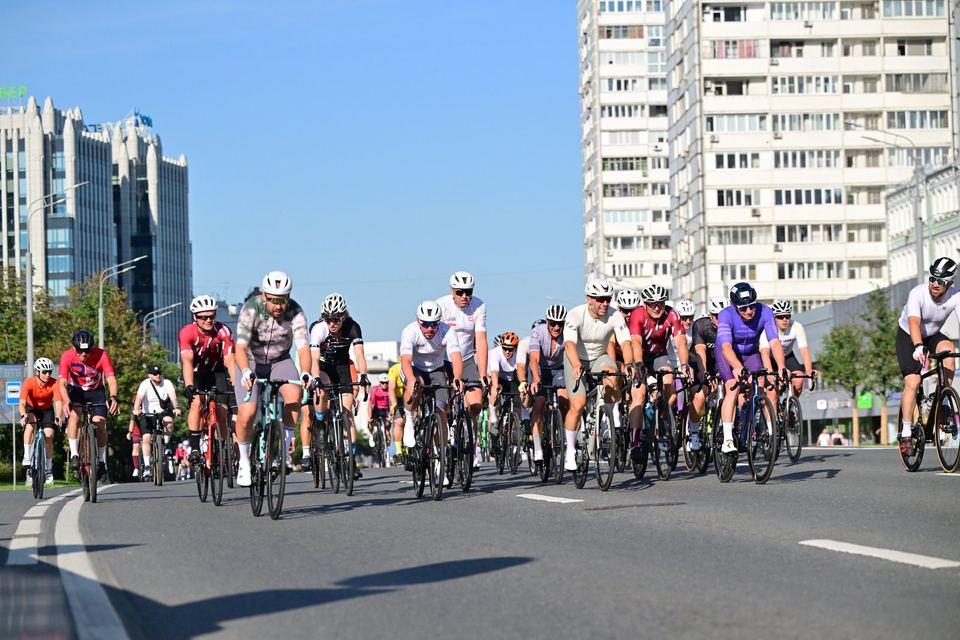 Фото 750f9ac8638449a1b252930acaef5406 с события Cyclingrace Вечернее Садовое