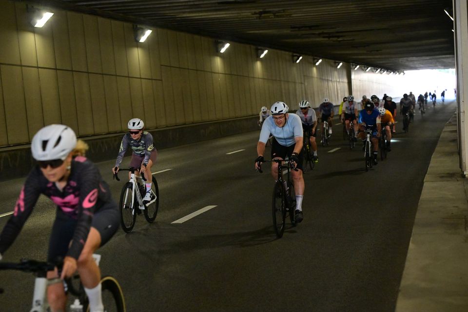 Фото 8f8961b23ca8443aa93fa5cb72b78009 с события Cyclingrace Вечернее Садовое