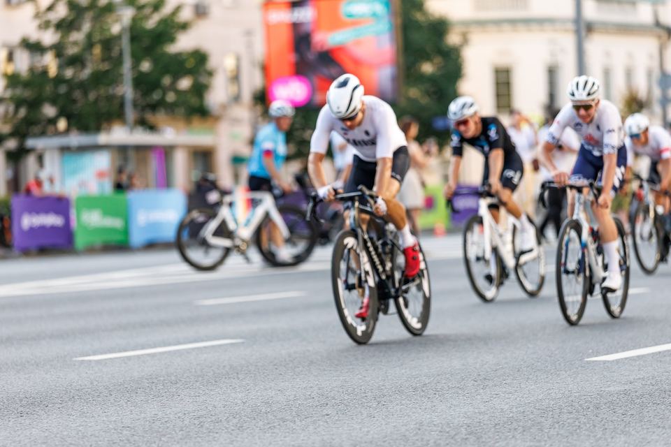 Фото cd80ca89e5b84d0f9eae896c76d9f13c с события Cyclingrace Вечернее Садовое