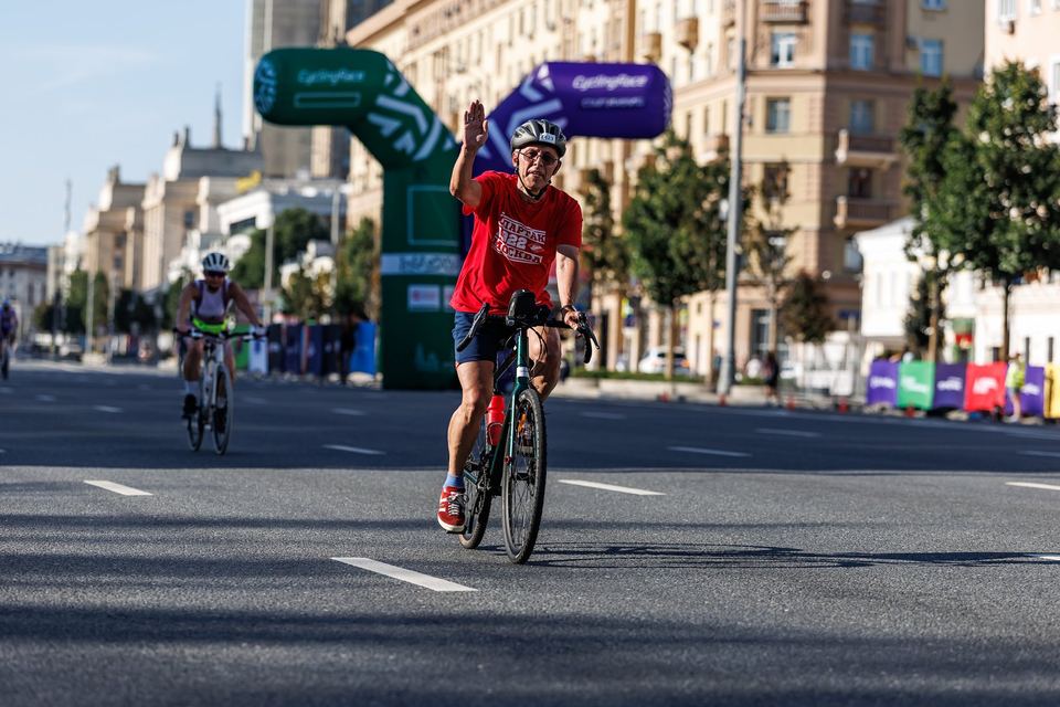 Фото 68421d1310b140f7a37c4baf9a759768 с события Cyclingrace Вечернее Садовое