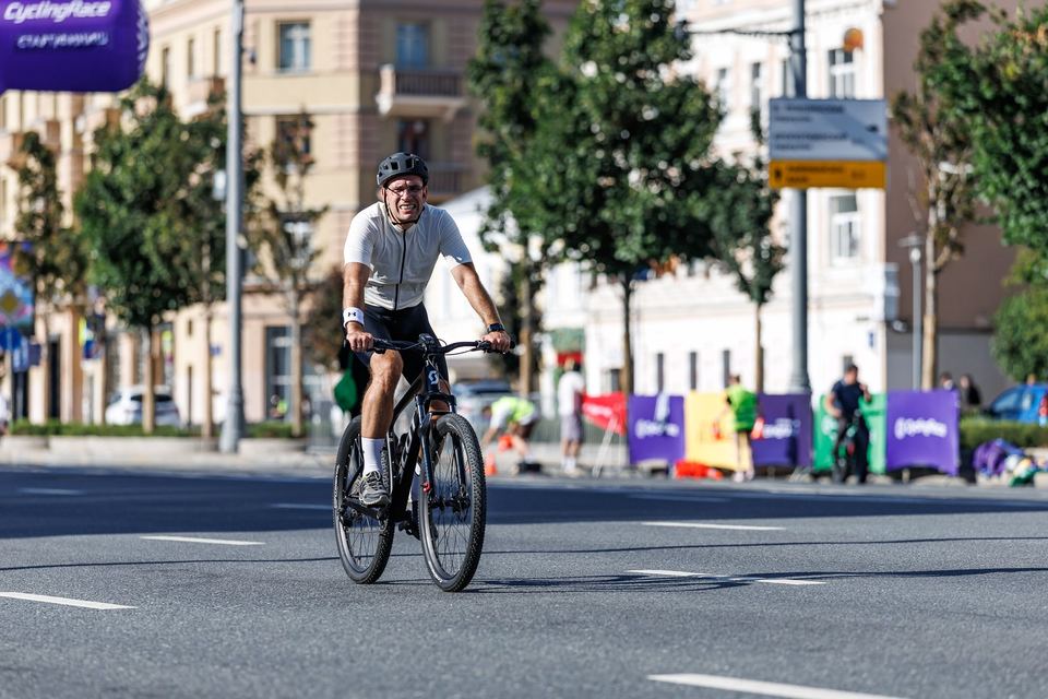 Фото a5a5b68d2fae4f578044fd387ad04f7b с события Cyclingrace Вечернее Садовое