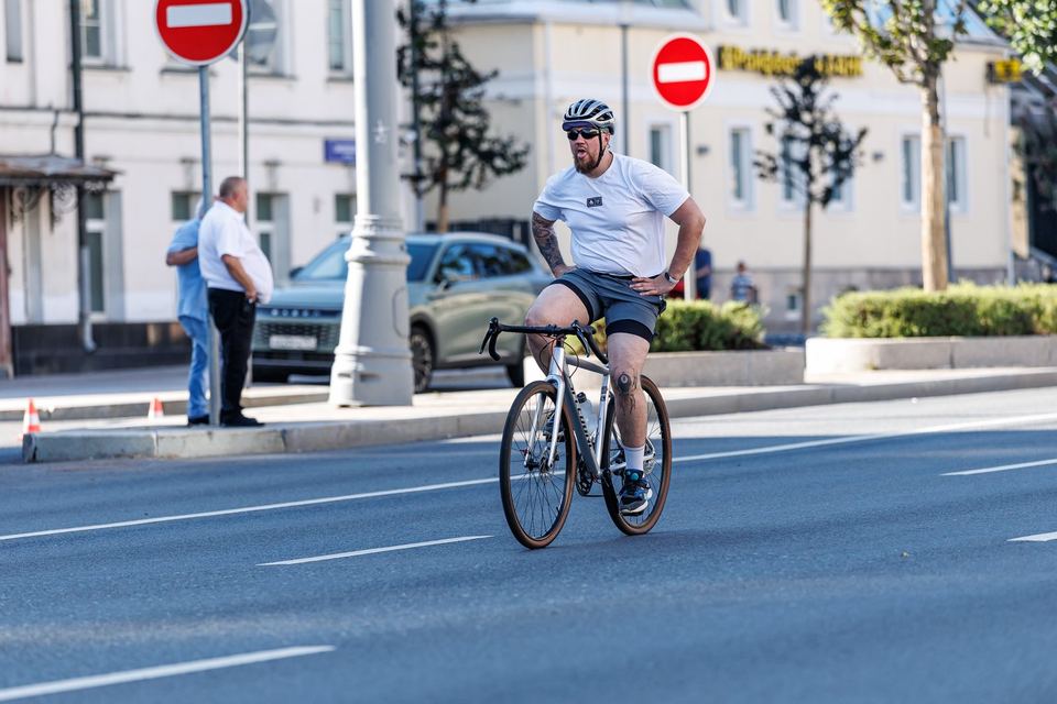 Фото 958b3d0704d44b368f720e53df9b14a4 с события Cyclingrace Вечернее Садовое
