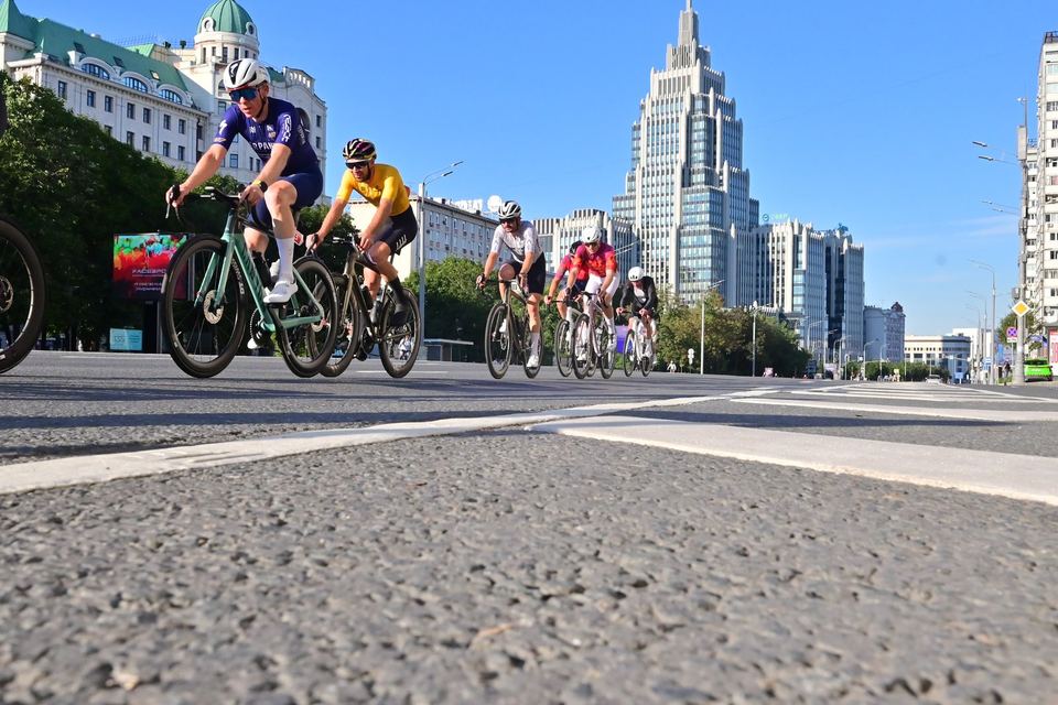 Фото cbc1c012eab24c9a98cfd33e4a113853 с события Cyclingrace Вечернее Садовое